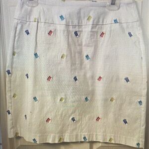 Lulu B white skirt with multi color chairs NWOT